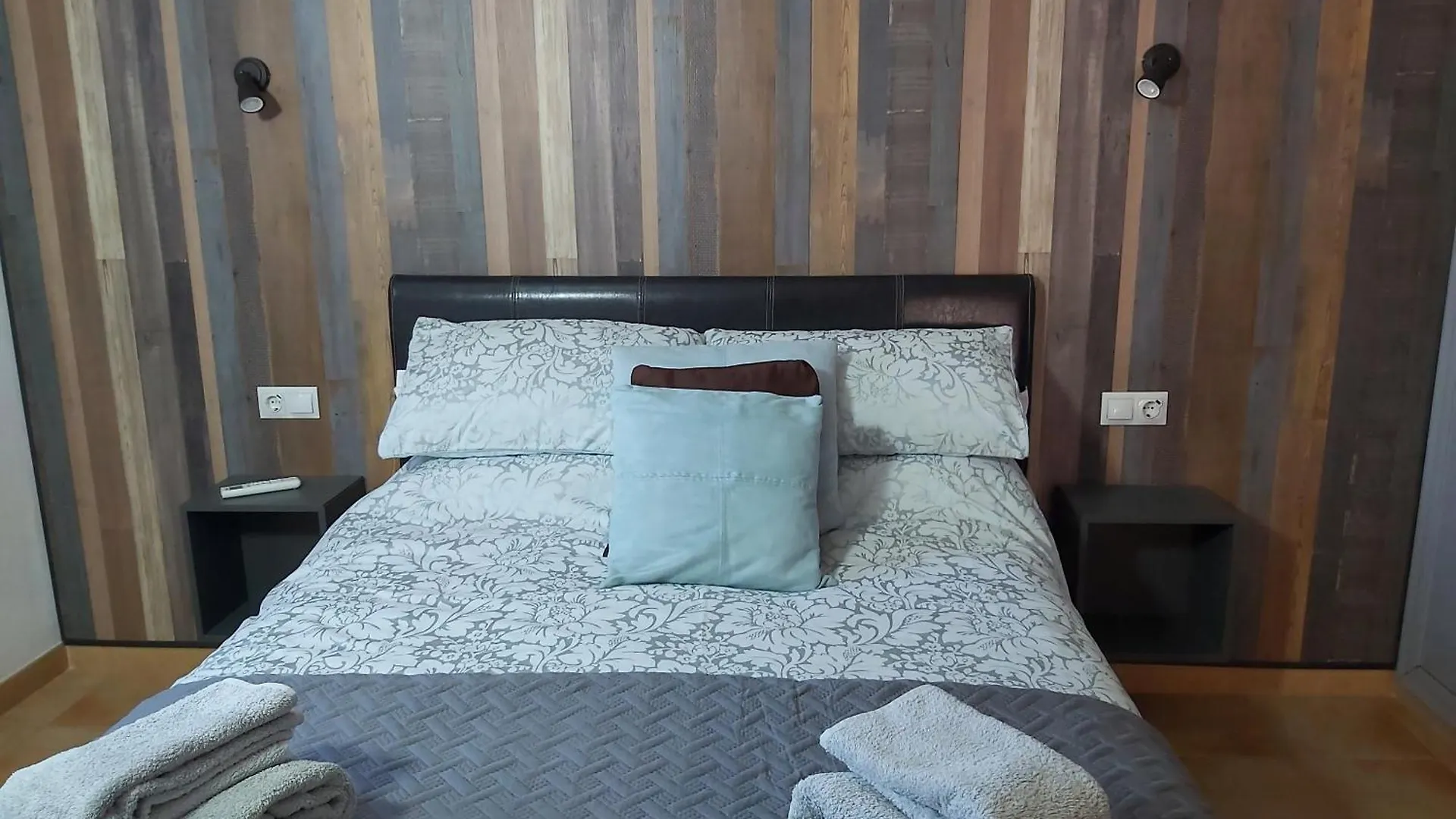 Casa Pino Solo Apartment Iznajar