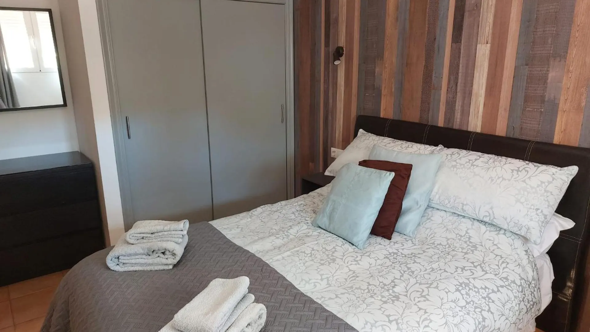 Casa Pino Solo Apartment Iznajar Spain